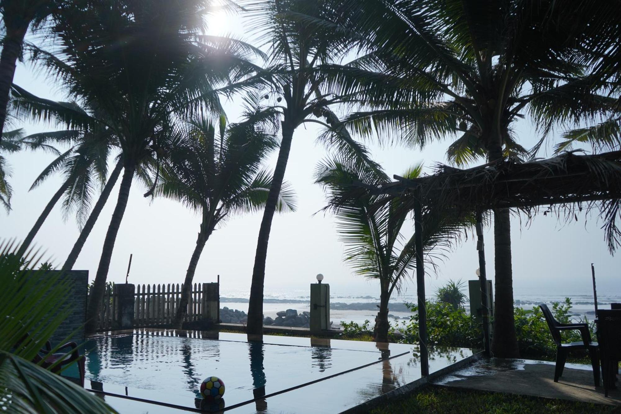 En Ocean Infinity Pool Villa Overlooking Sea ,Beach Touch Алибаг Экстерьер фото