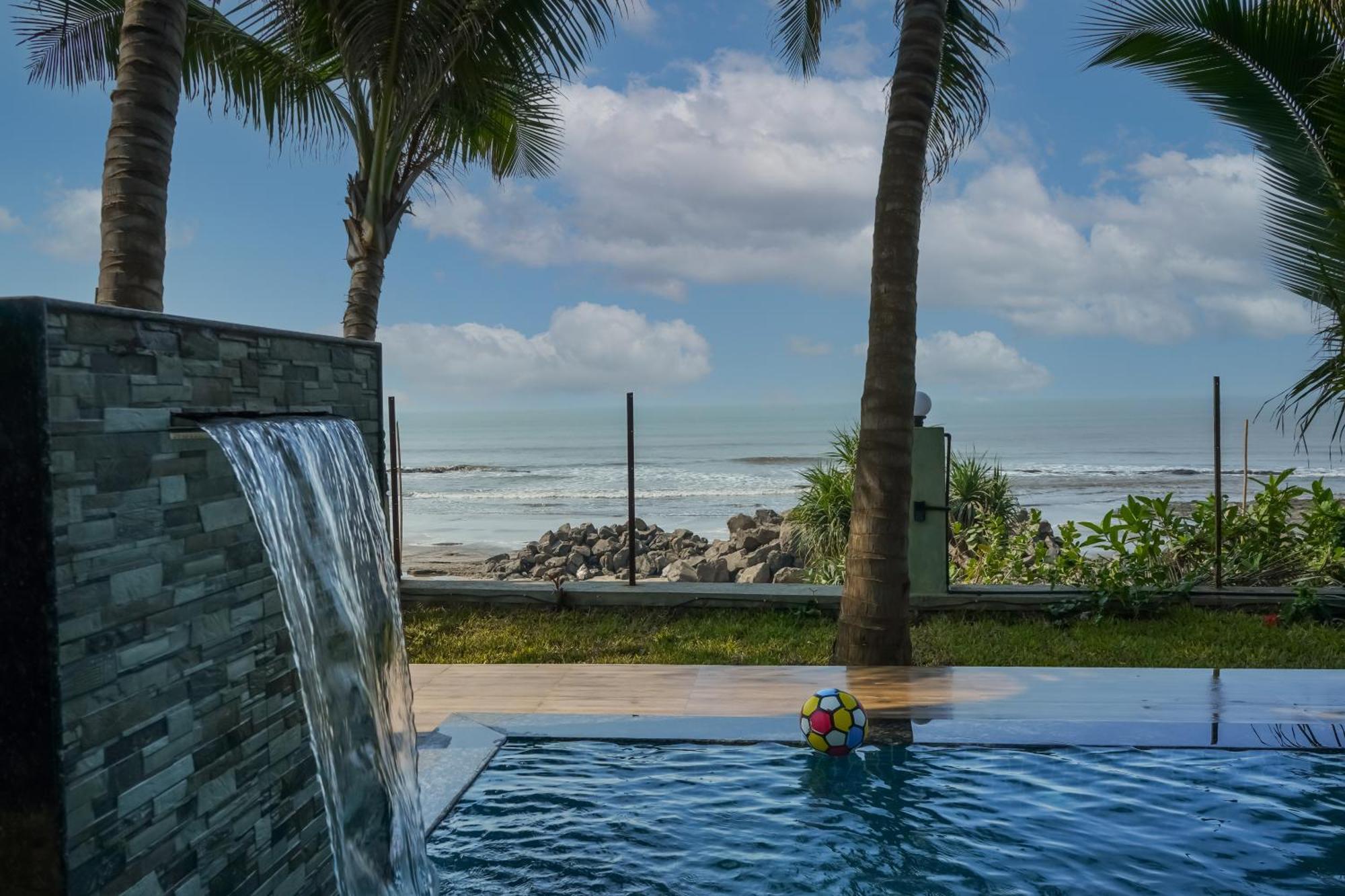 En Ocean Infinity Pool Villa Overlooking Sea ,Beach Touch Алибаг Экстерьер фото