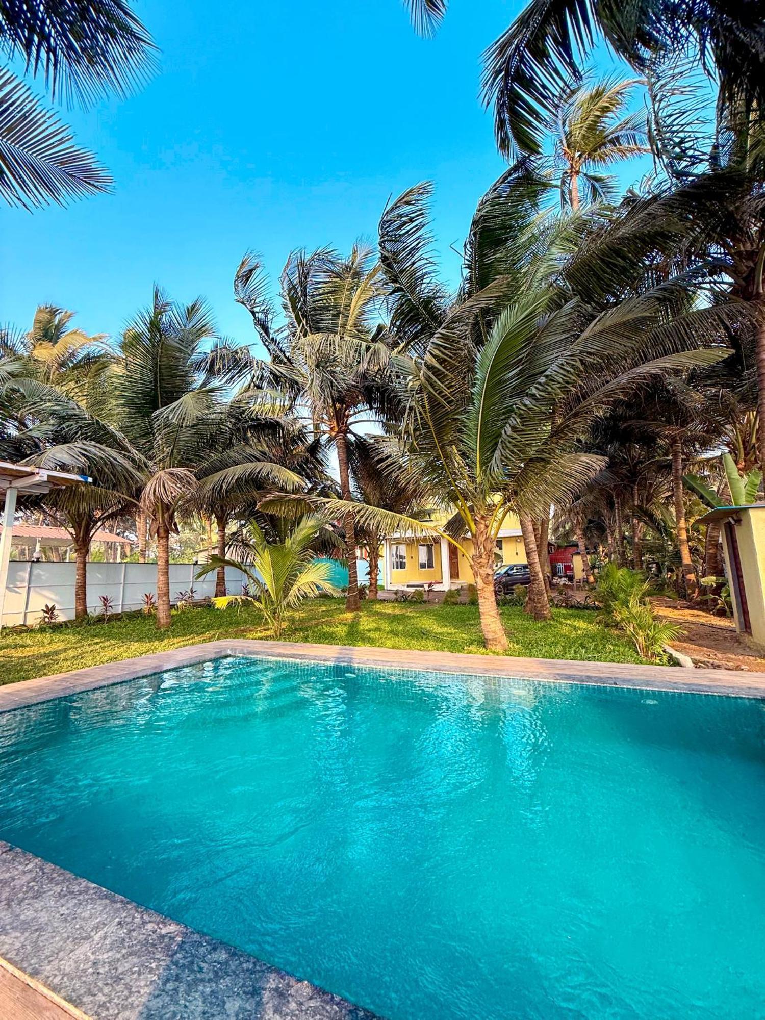 En Ocean Infinity Pool Villa Overlooking Sea ,Beach Touch Алибаг Экстерьер фото